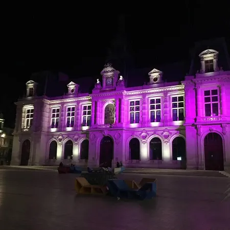 Le Square : Climatise En Centre