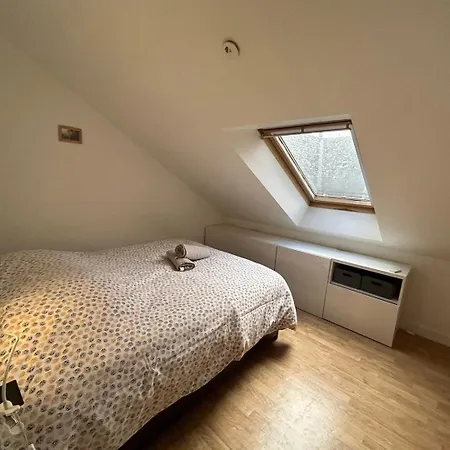 Le Square : Climatise En Centre Appartement